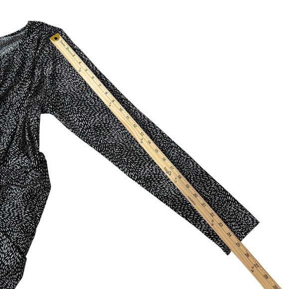 Motherhood Maternity Faux Wrap Top Size Large Keyhole Office Workwear Stretchy - Picture 13 of 13